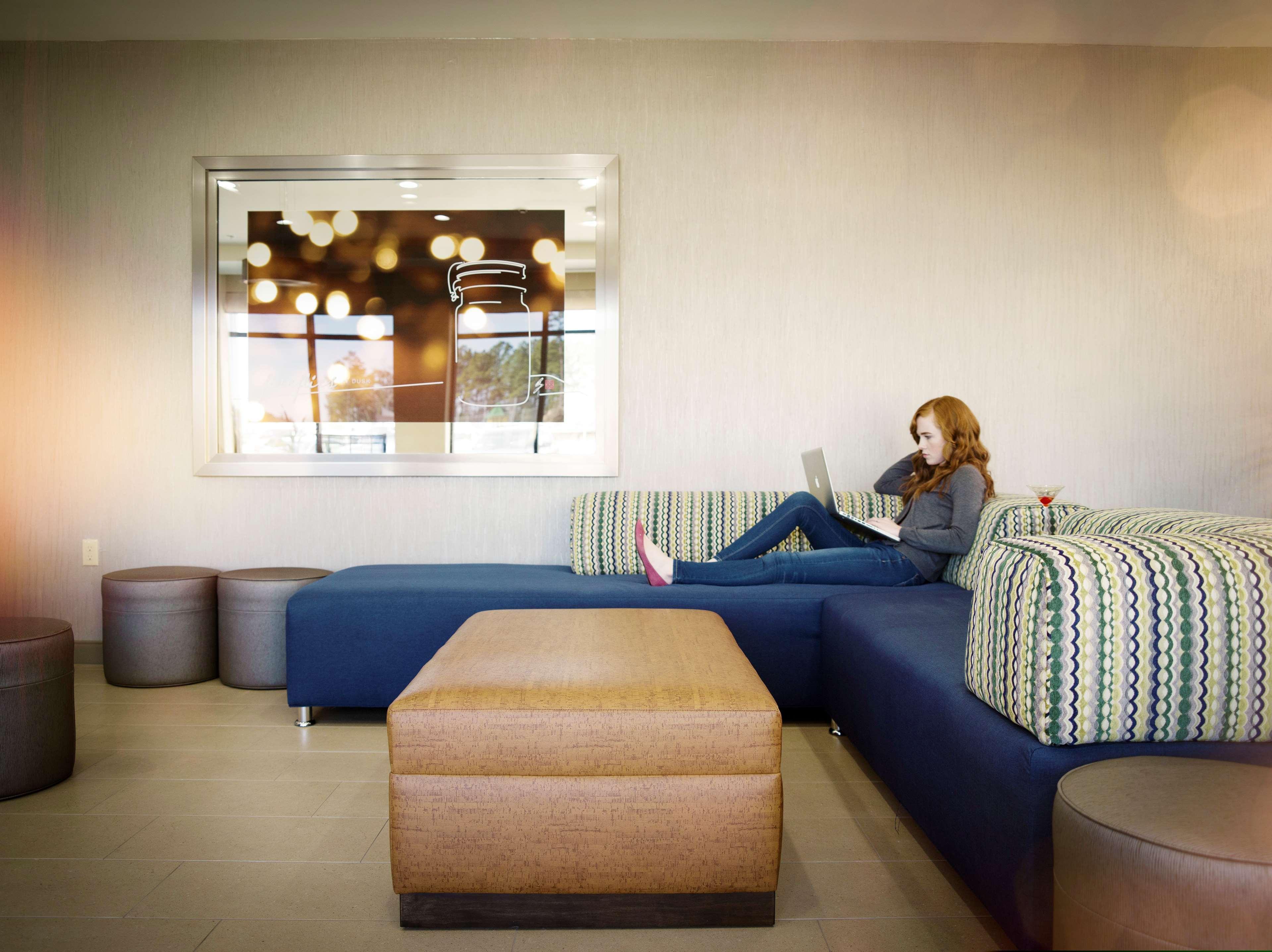 Longview Hilton Garden Inn Ngoại thất bức ảnh