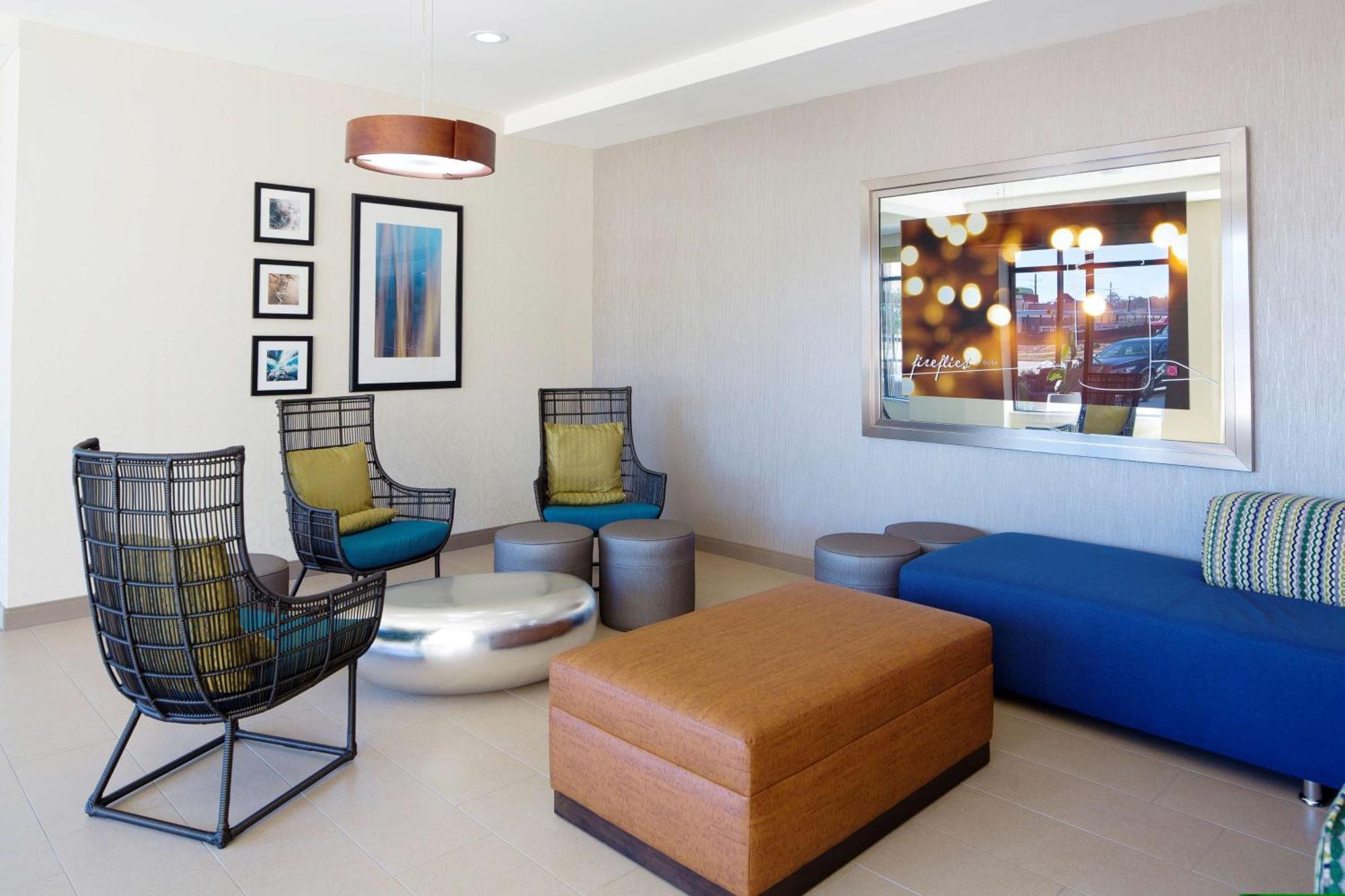 Longview Hilton Garden Inn Ngoại thất bức ảnh