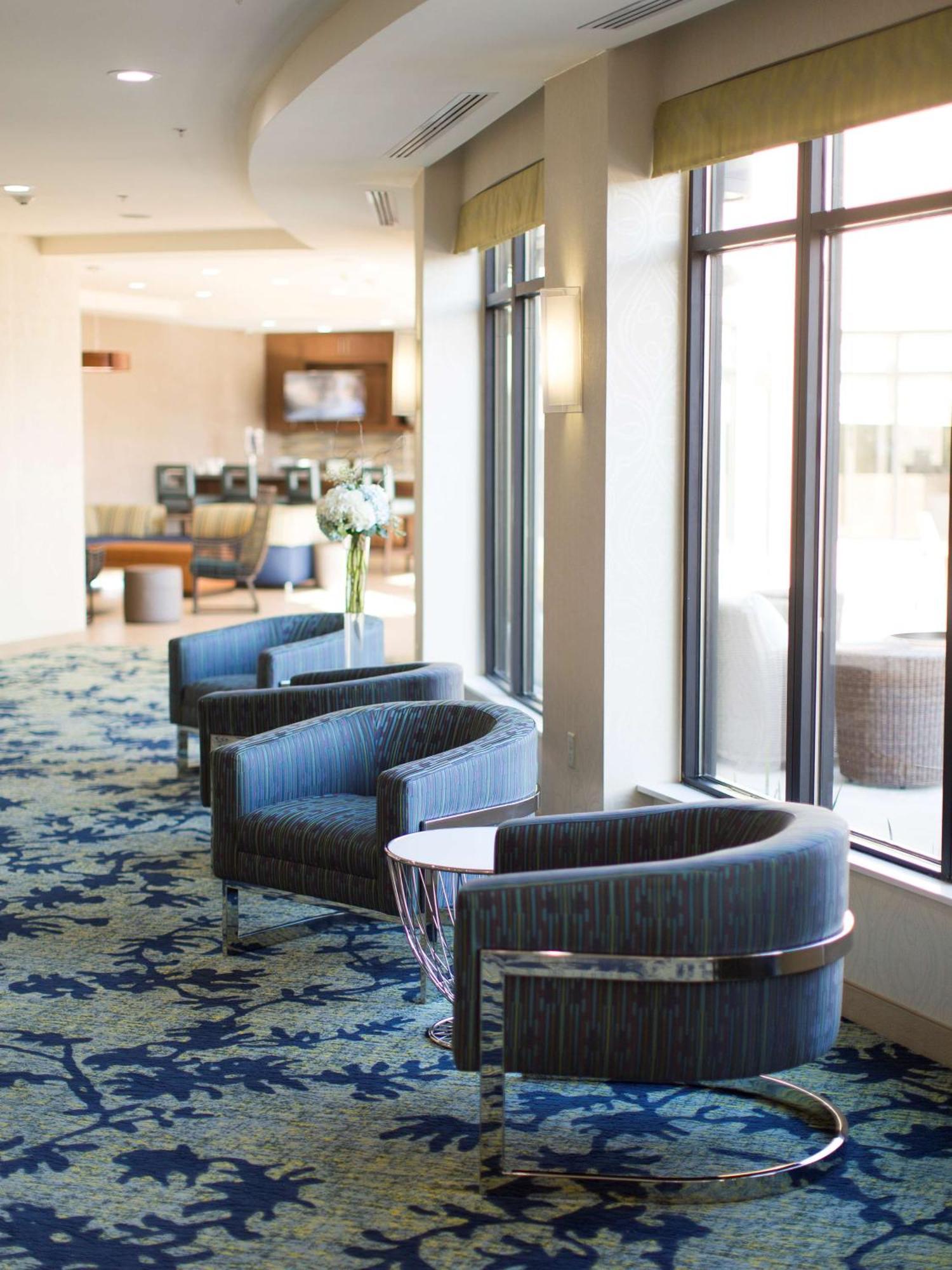 Longview Hilton Garden Inn Ngoại thất bức ảnh